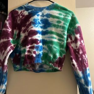 Forever 21 Cropped Crew Neck